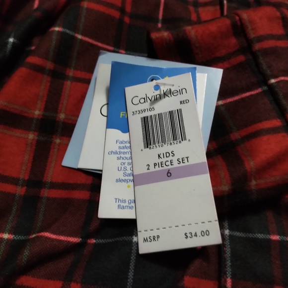 Calvin Klein 2 piece pajamas size 6 - Picture 2 of 2